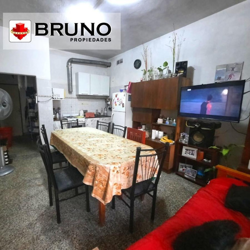 Imagen 2 de 8 de Casa Departamento En La Matanza, Tablada !!!