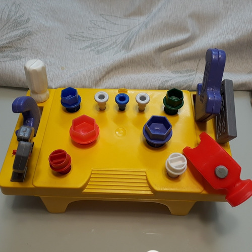 Brinquedo Bancada De Ferramentas Discovery Toys15 Peças (Usado)