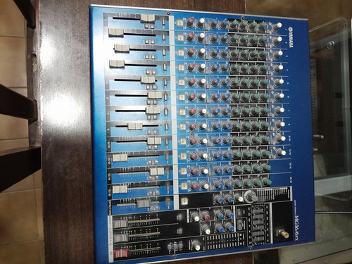 Consola Mixer Yamaha Mg16/6fx Impecable