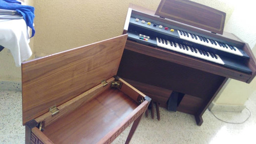 Imagen 2 de 5 de Organo Yamaha Electrone Bk-2 Cod-150-00100