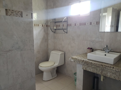 Imagen 14 de 22 de En Venta Hotel Amalfi Judibana - Punto Fijo