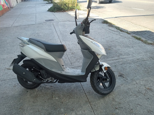 Motomel Fun Strato