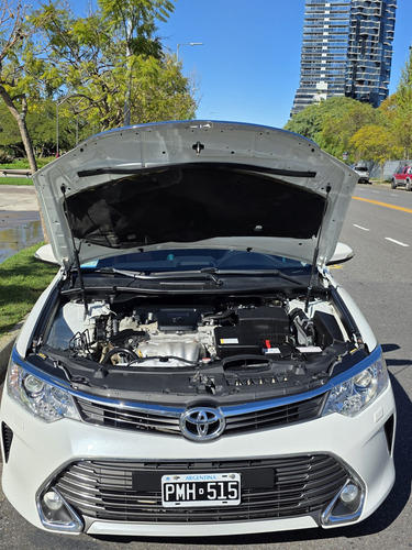 Toyota Camry 2.5 L4 At