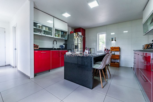 Oportunidad!! Casa En Venta 5d/5b En Colina