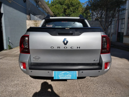 Renault Duster Oroch Privilege 2.0n M/t