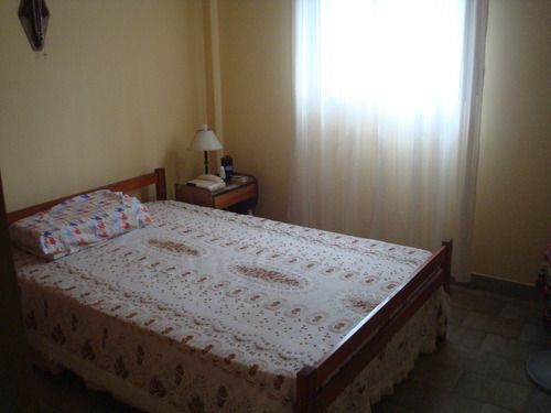 Imagen 8 de 14 de Se Vende Casa, Mas Local Mas Espacio Aereo Para Edificar Dto