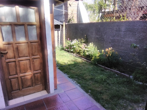 Imagen 9 de 17 de Casa Céntrica El Bolsón - Alquiler Turístico X Día - La Casita De María