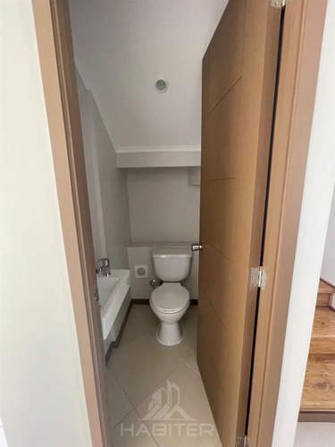 Casa En Venta De 3 Dorm. En Talca Las Rastras