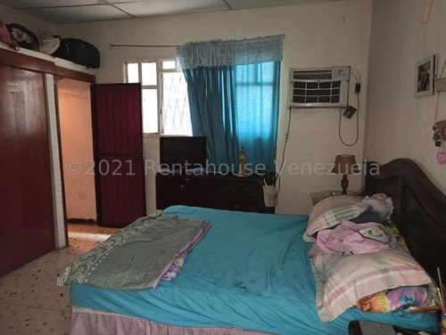 Imagen 6 de 6 de Venta De Casa Zona Centro, Calabozo. 22-6401 / 0424-3392775