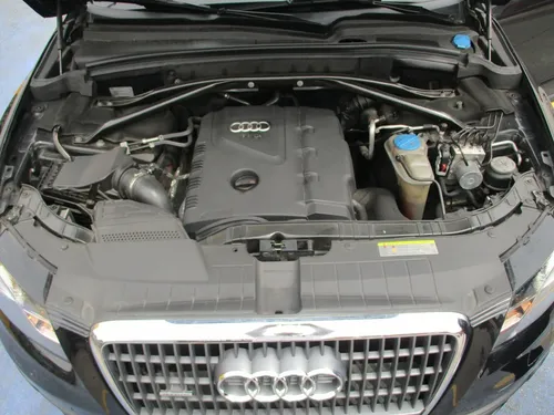 Audi Q5 TURBO STRONIC 4X4 2.0CC AT AA