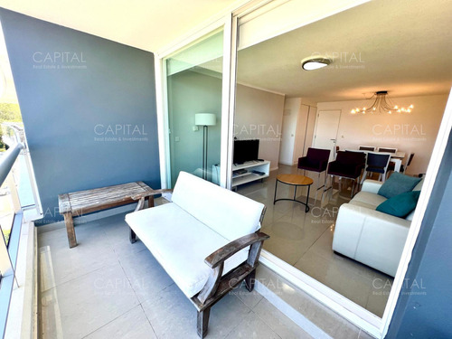 Apartamento De Un Dormitorio En Venta, Torre One Punta Del Este.