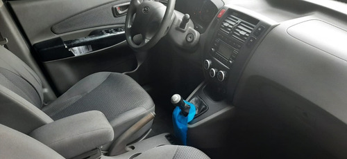Imagem 5 de 8 de Hyundai - Tucson 2010 Mec 2.0