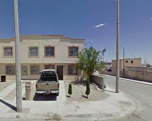Sk01- Casa En Remate Bancario En C. Oasis De Tarento, Enriquez Gusman, Juarez, Chihuahua. (65% Debajo De Su Valor Comercial, Solo Recursos Propios)