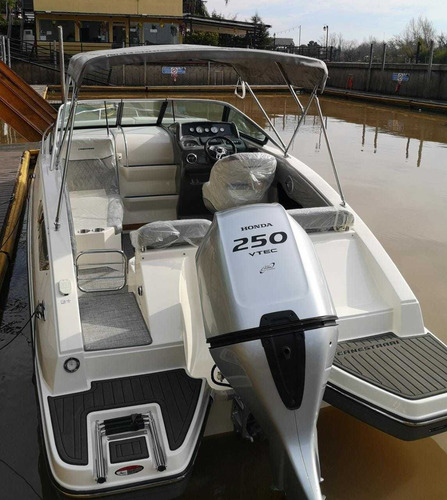 Imagen 8 de 21 de Lancha Canestrari 225 Cuddy- Honda 250hp 4 Tiempos 0hs- 2022