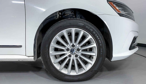 Imagen 13 de 15 de 38429 - Volkswagen Passat 2016 Con Garantía