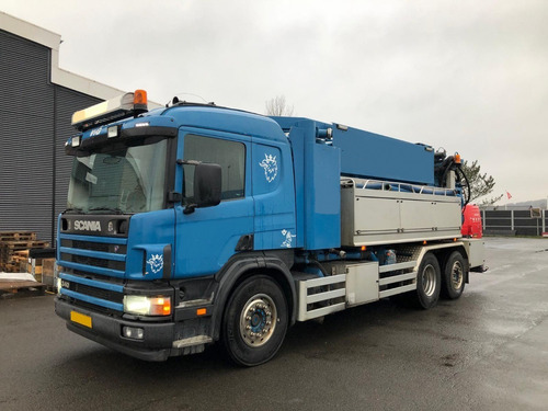 Imagen 2 de 5 de Scania P340 6x2 Limpia Fosas - Hidrojet 10m3
