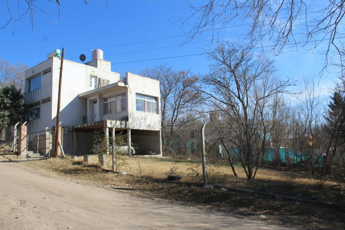 Casa A La Venta En Bialet Masse 2 Plantas A Una Cuadra De La Ruta 38 (c15)