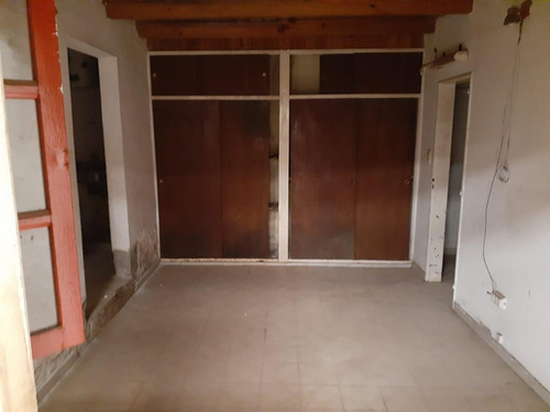 Imagen 11 de 26 de Alquilo Galpon 300 M2 Ofi 80 M2 Terreno 1300 M2 Pi Centenari