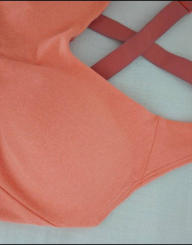 Top Corpiño Deportivo Under Armour Coral Lisa S (Usado)