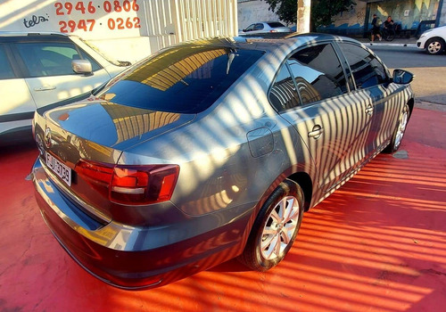 Imagem 5 de 9 de Volkswagen Jetta 2.0 Trendline Flex 4p Tiptronic