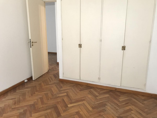 Imagen 8 de 11 de Departamento Belgrano, Amplio Dos Ambientes.