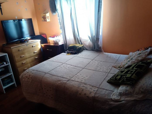 Casa En Venta De 7 Dorm. En Rancagua