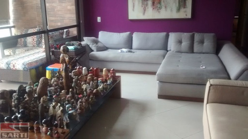 Imagem 1 de 7 de 04 Dormitórios ( Sendo 3 Suítes ) 5 Vagas - St16514