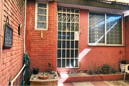 Casa En Venta En El Pilar, Momoxpan, A Unos Metros De La Recta A Cholula