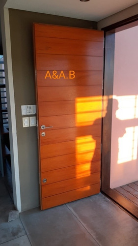 Imagen 1 de 10 de Puerta Blindadas Exterio . Diferentes Modelos A Medida