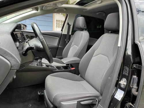 Imagen 8 de 15 de Seat Leon 2019 1.4 Style T 150hp Mt