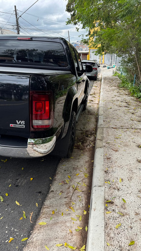 Volkswagen Amarok 3.0 Highline Cab. Dupla V6 4x4 Aut. 4p