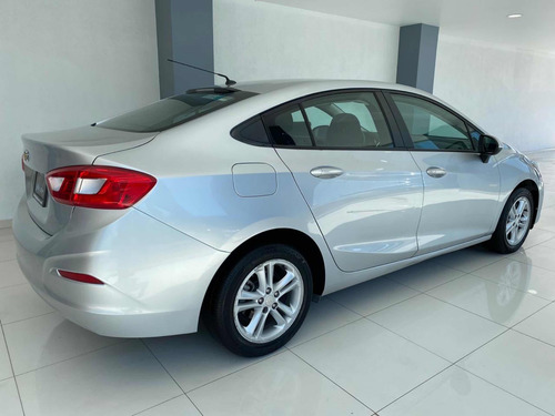 Chevrolet Cruze 1.4 Ls At