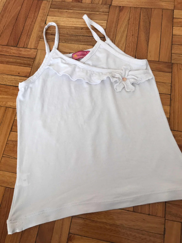 Remera Modal Nena Con Volados Y Aplique T. 3/4