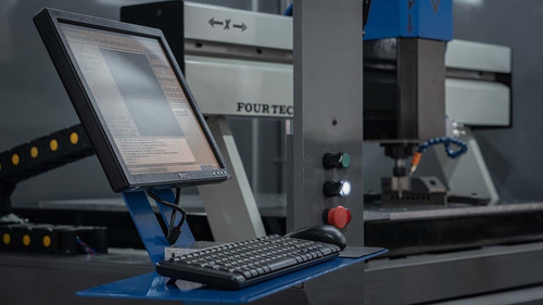 Máquina Cnc - Fresadora - Thorus M8 - 4 Tech Cnc