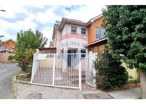Casa Condominio C/paneles Solares Térmicos