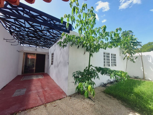 Casa  En Venta En Merida De Una Planta En Cholul