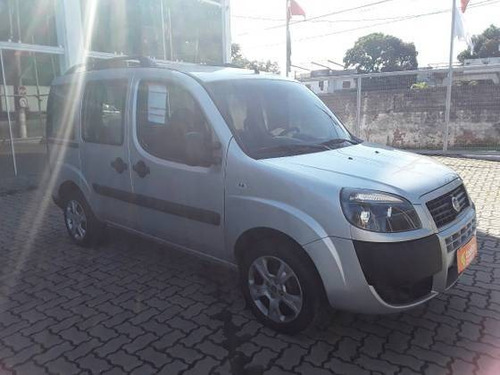 Imagem 5 de 9 de Fiat Doblò 1.8 Mpi Essence 7l 16v Flex 4p Manual