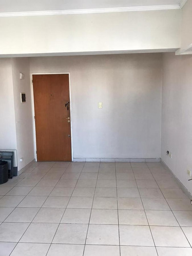 Piso Exclusivo Mendoza Y Cafferata - Balcón - Escritura