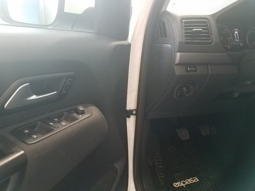 Imagen 21 de 25 de Volkswagen Amarok Dc 2.0 Tdi 180cv Comfortline 4x2 Mt #22