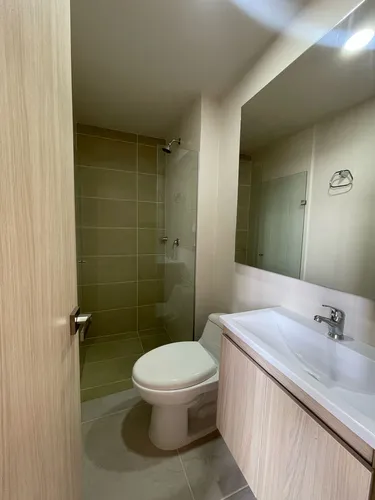 Vendo Apartamento En Sector Tranvãa