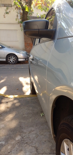 Volkswagen Voyage 1.6 Comfortline 101cv