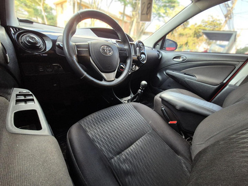 Toyota Etios 1.3 X 16v Flex 4p Manual