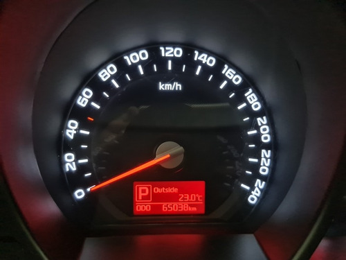 Imagem 10 de 12 de Sportage Lx 2.0 At 16v Flex