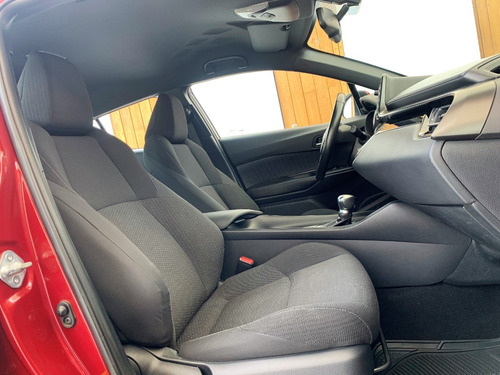 Imagen 10 de 15 de Toyota C-hr Automatica 2018