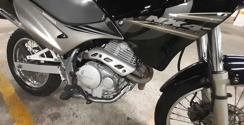 Imagem 5 de 5 de Honda Nx4