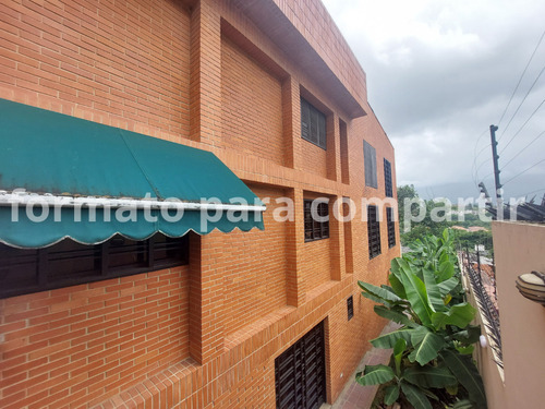 En Alquiler Casa Macaracuay 600m2 Construcción Calle Privada