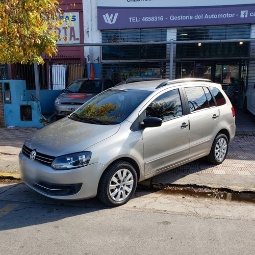 Volkswagen Suran Confortline 2012