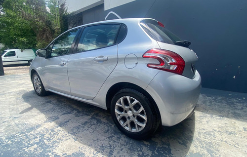 Peugeot 208 1.6 Allure Touchscreen