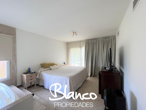 Casa En Venta En La Delfina, Pilar, G.b.a. Zona Norte