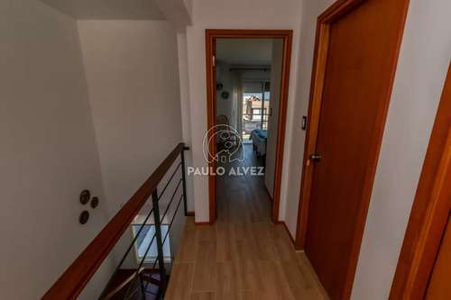 Sobre La Principal Del Balneario